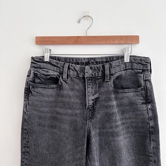 American Eagle Curvy Straight Black Wash Jeans Vintage Inspired Denim Size 10 - Picture 2 of 8